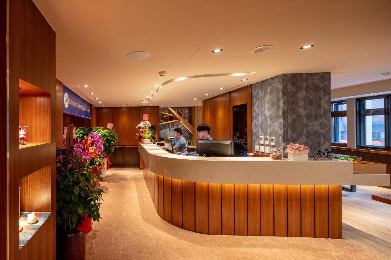 Rich & Free Hotel - Kaifeng 富逸旅趣-北車開封館 Taipei Extérieur photo